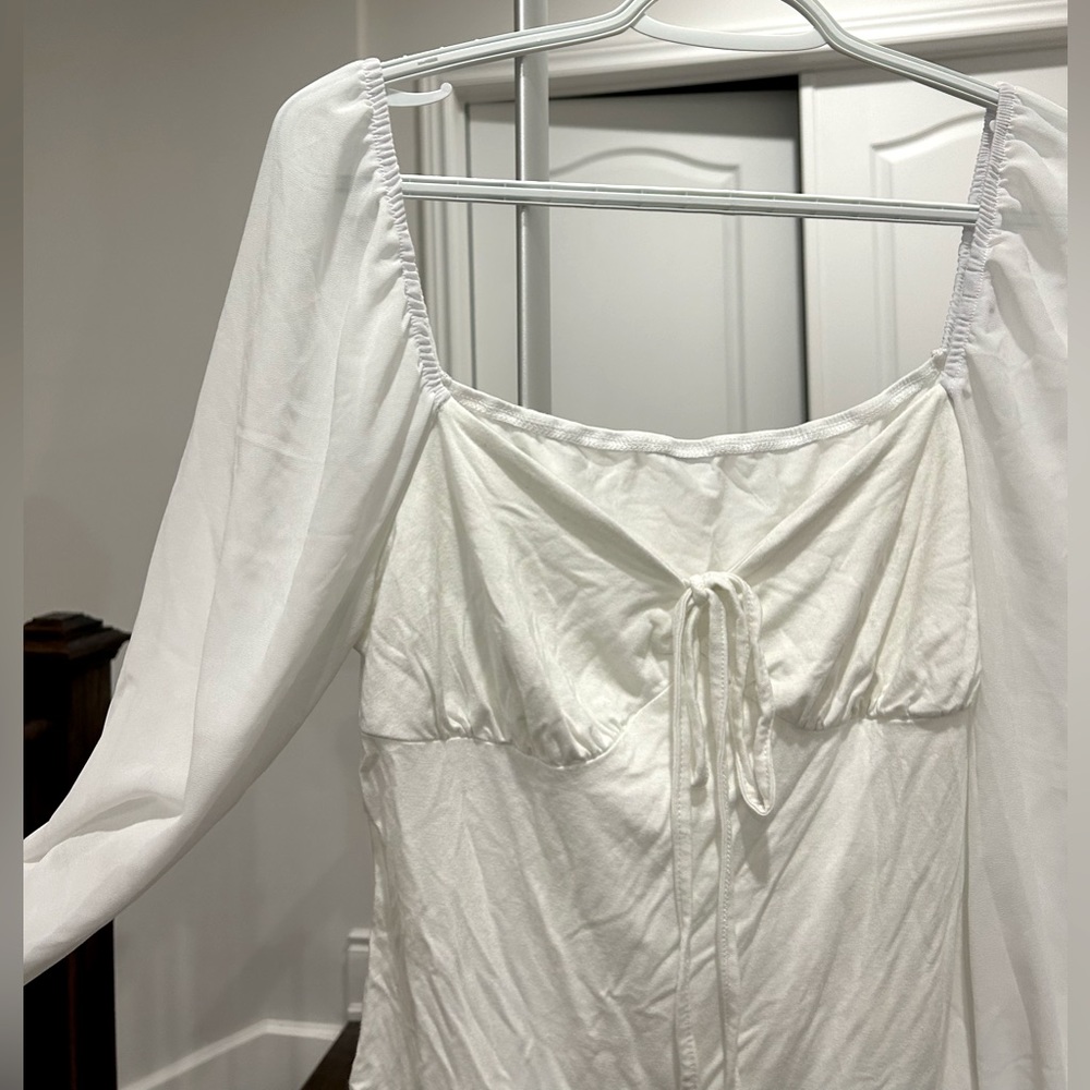 white lantern sleeve bodysuit - perfect for spring